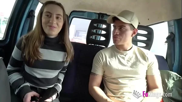 Carolina loses her porn virginity at this amazing outdoor pounding!