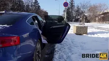 BRIDE4K. Locked WC Adventure