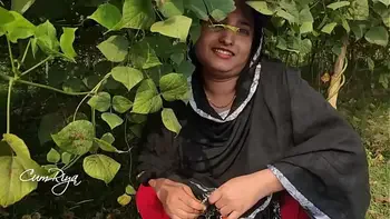 Real Village Bhabhi Outdoor Sex