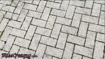 flash - I pull out my cock in front of a young girl in the public park and she helps me cum - it's very risky - MissCreamy