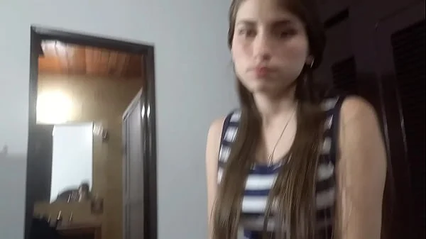 Mi Hermanastra se goza mi Verga en la Cabaña Familiar, me corro en ella
