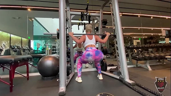 Curvy Beauty Kaden Kole Gets Her Creamy Cunt Stuffed By Rome Major!