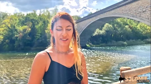 Stella est une grande amatrice de baise anale