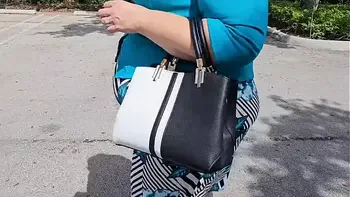 I let the maintenance guy see my legs & he got very horny and filled my pussy with his cum