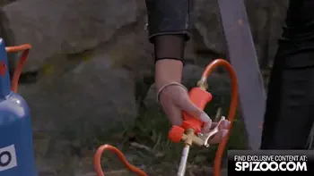 Gorgeous Slut Venera Maxima Fucks Her Lucky Neighbor