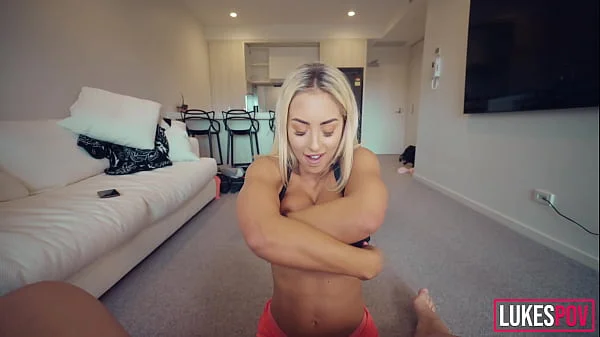 FITNESS MODEL FUCK TOY GETS A CREAMPIE