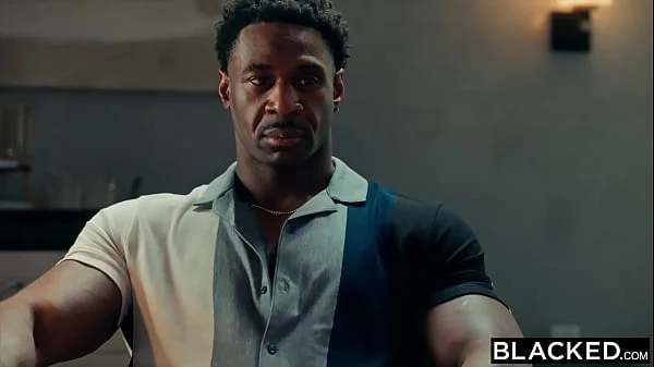 BLACKED Vanna & Little Dragon share a BBC in anal threesome