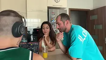 Her boyfriend was surprised when he saw my cum on her face