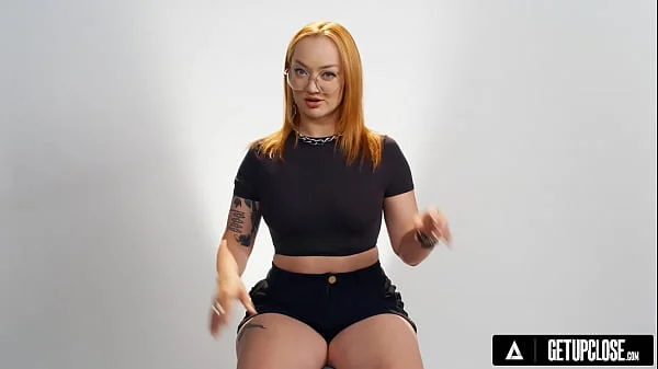 UP CLOSE - How Women Orgasm With Redhead PAWG Emma Magnolia! SOLO FEMALE MASTURBATION! FULL SCENE