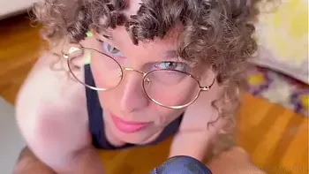 Stepmom Tells Me a Secret