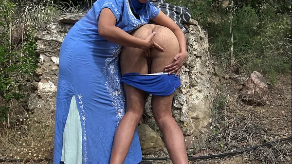 milf muslim prostitute has public sex with bisexual boy in Algeria
