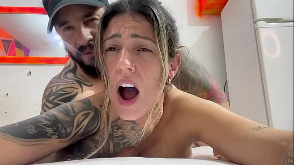 Quando pega daquele jeito q você sente tudo dentro com o pau latejando eu quase gozando!