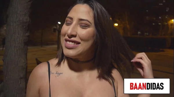 venezolana puta con tremendo culo acepta follar en una entrevista hot