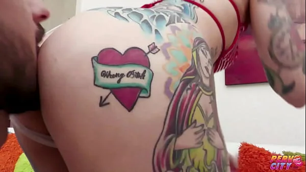 Hot Tattooed Babe Titi Ramone's First Anal Fuck Orgasm