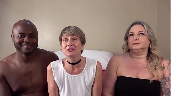 Desperate Amateurs Davina, Sylvia and Angel get their milf pussies stretched.