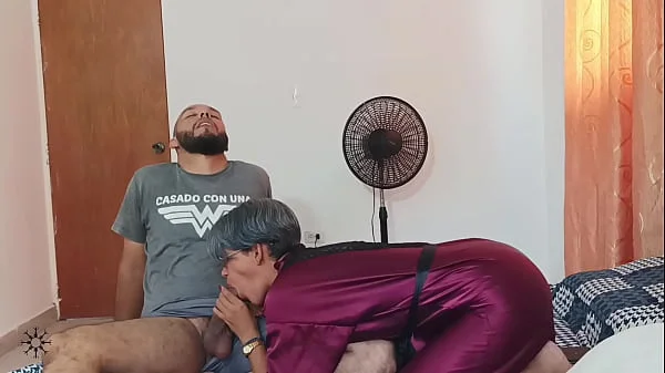 My stepsister shows me some images on her phone and starts to excite me until we end up fucking - Porn in Spanish.