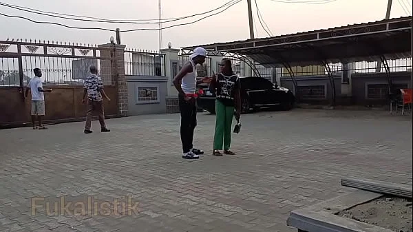 I FUCKED JENNIFER THE SAME DAY WE MET ON THE STREET OF PORTHARCOURT. SHE WAS SO HORNY AND WET