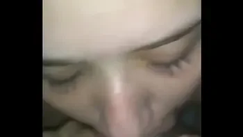 FODI IGUAL UMA PUTINHA COM O MEU MARIDO E UM NEGÃO DO PAU ENORME ATÉ FICAR ARROMBADA