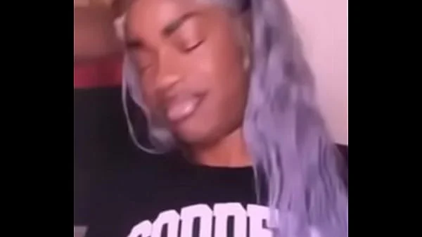 COVINCED SEXY COCK SUCKING STEPMOM TO SUCK MY COCK UNTIL I NUTT