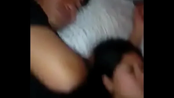 FOLLAN A SU MUJER MIENTRAS CORNUDO DUERME