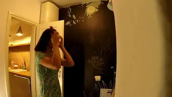 Hot Tight Pussy College Girl is a Babysitter and likes to walks around No Panties in her Summer Dress