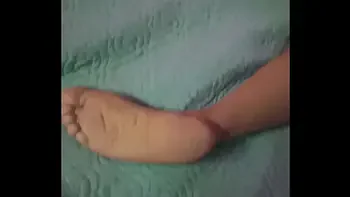 Desvirgando Chava. Grabo su Primera Vez... Grabé cada Fucking segundo cogiendo a la VIRGEN