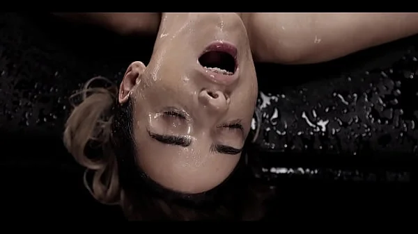 Cum Slut Alice Zaffyre Gets Her Pussy Pumped - Extreme Cumflation With Sexy 18 Years Old Teen