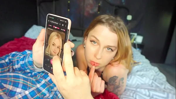 Sharing a bed with my stepsister - texting Ai girls led to sex with my stepsister