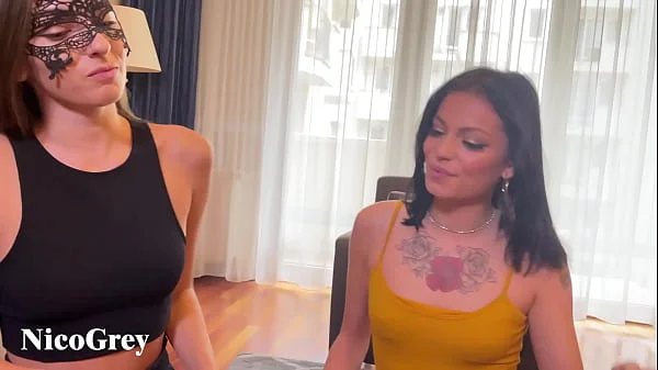 NATURAL TITS BRUNETTE HOMEMADE POV - Threesome with hard fuck and cumshot