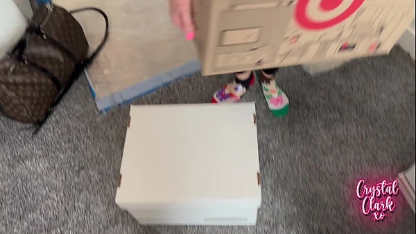 Stepmom Helps Me Move For College