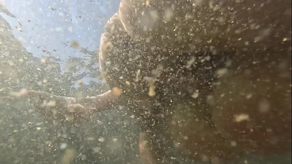 Under Water Sex with Hot Milf