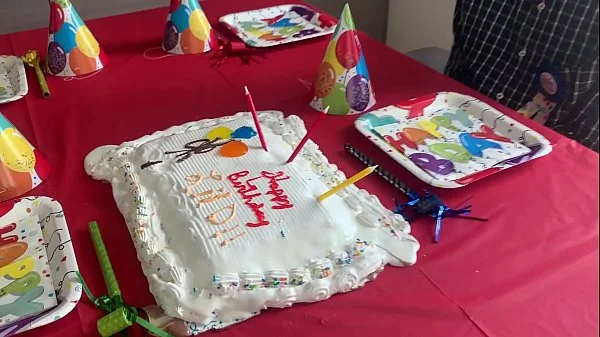 nobody came to my birthday party (instagram @lastlild)