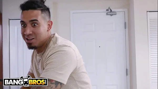 BANGBROS - Big Ass Real Estate Agent Rose Monroe Gets Carried Away With Dildo