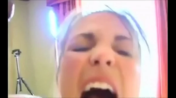 Thick Wife Cuckold Threesome