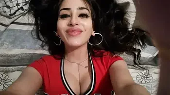 Neyla Kim beurette Bull 66 Body Egyptian Red Sexe gros seins aime baiser