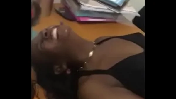 Gabon Finance Minister's sextape leaked XXsouth.com