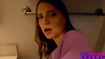 Step Siblings Caught- Getting Sucked By Stepsis While She Pees S8:E2