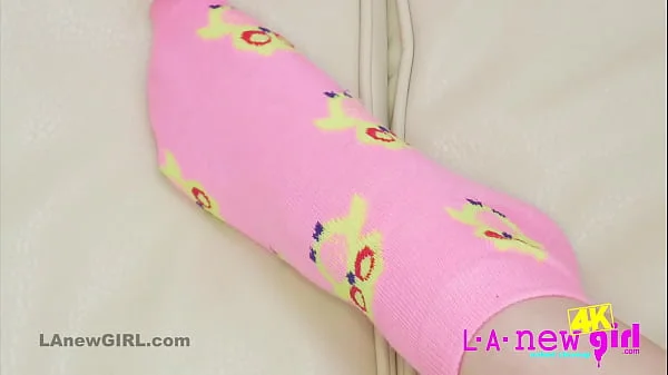 Hot Teen shows pussy closeup in 4K