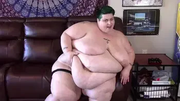 Natural Jumbo Tits Fatty Jerks you off till explosion!!