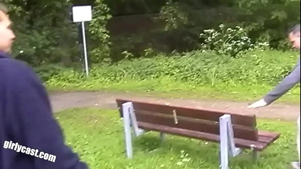 Lisa and her cuckold outdoor threesome