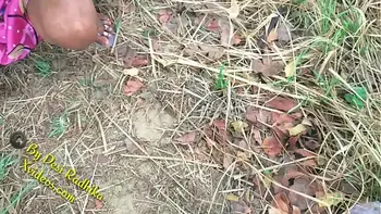 देसी भाभी की  जंगल मे चुदाई हिन्दी मे अश्लील