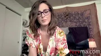 Pervma - Just don't let find out about us, stepson- Helena Price