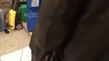 Salope beurette se fait bien baiser dans une cave - beurette-videos.fr