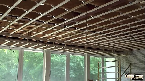 Hot teen blonde gets hardcore fucked by whirnkled old man