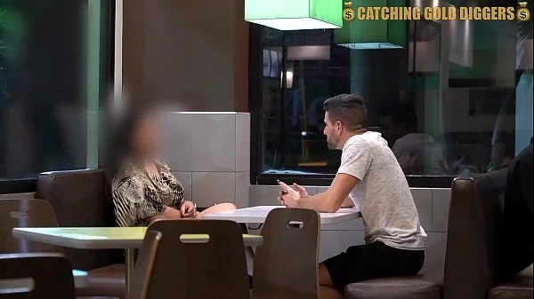 Skinny Guy Has An Amazing Sex With A Extremely Hot COLOMBIAN BBW!