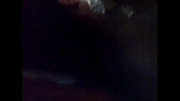 Waltraud wichst mich und ich spritze fein