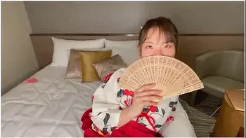 あけおめおまんこ19歳の女子大生か可愛いハイハンまんこを初くはぁ　ryoyuu素人カッフル/歳の差//美少女/着物/kimono/jd/スタイル抜群/色白/美乳/スリム