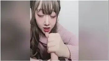 Nana Kawaii In Nana Channel Kawaii Amateur Japanese Masturbate With A Dildo!