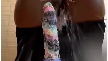 I Was Horny And My Parents Were Around So I Fucked Myself In The Bathroom( Squirt And