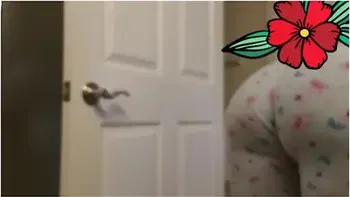 Chockclit Twerks Her Nice Fat Ass In A Wedgie-chockclit Nastii